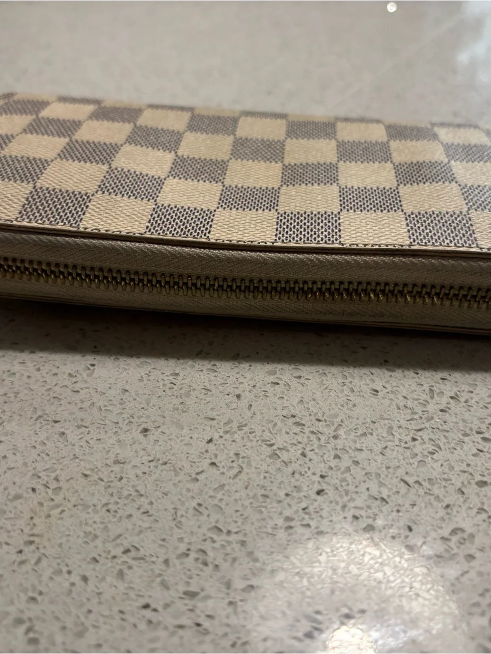 Louis Vuitton Damier Azur Zippy Wallet in Cream and Grey Check